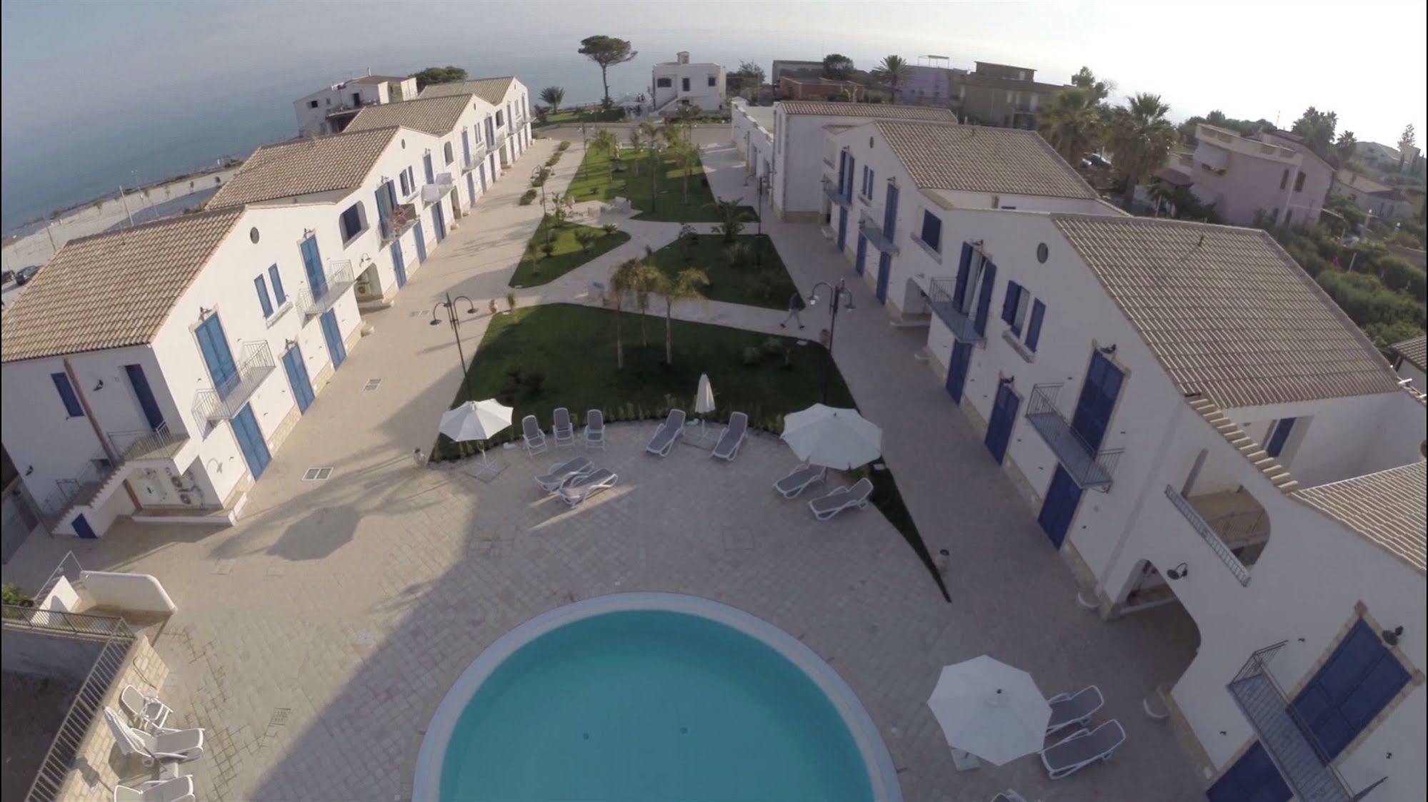 Hotel Scala Dei Turchi 4*